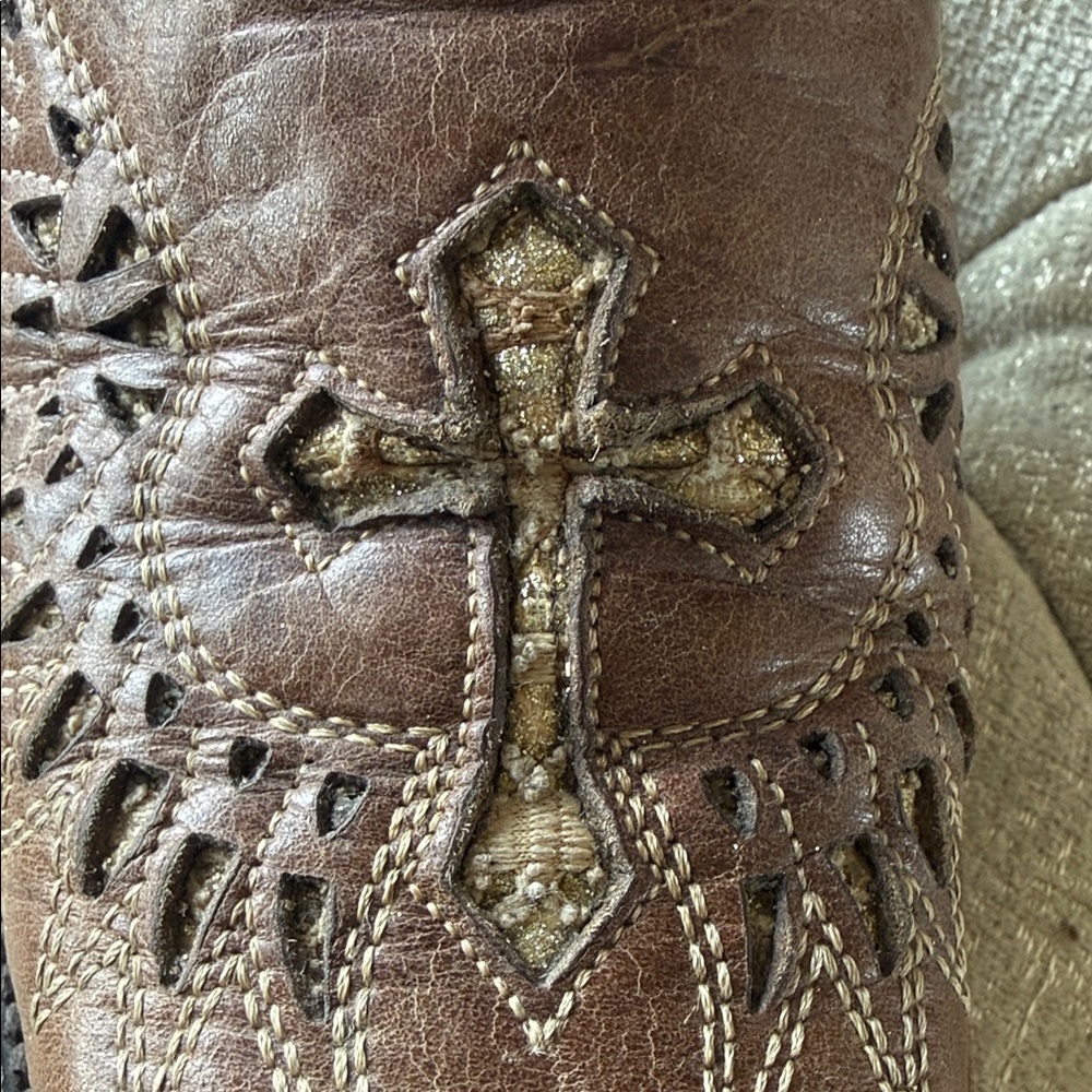 Golden‎ Guns Women’s 8 Brown Western Cowboy Boots Embroidered Gold Cross - Picture 5 of 9